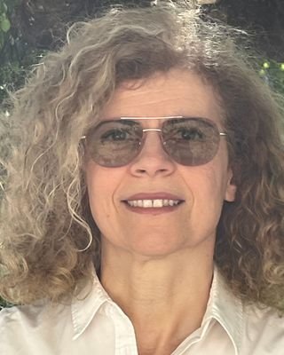 Dora Resta profile image